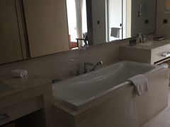 -西安钟楼亚朵S吴酒店(钟楼东店)