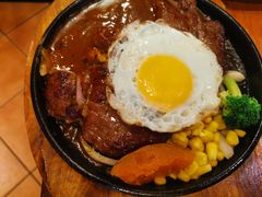 -玛格萝妮比萨屋(陆家浜路店)