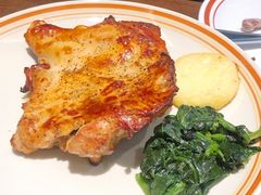 黑胡椒风味烤鸡腿-萨莉亚意式餐厅(杭州滨江天街店)