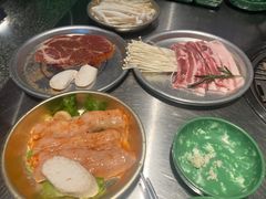 -欧巴炭烤肉오빠숯불구이(南京东路店)