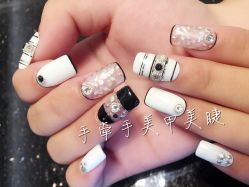 -手牵手美甲