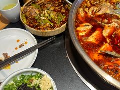 -小饕荟雅安贡椒鱼鲜馆(广福桥店)