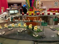 -咖啡苑自助餐厅·中国大饭店
