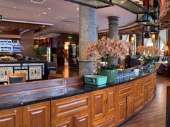 -八府香鸭·啫啫煲(华山路店)