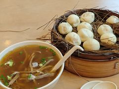 -佬钱湾仔(衣裳街店)