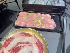 -楠小云·云南鲜菌·鲜牛自助火锅(九眼桥店)