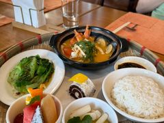 -亚龙湾希尔顿自助餐厅·海鲜·烧烤·沙滩BBQ·现场乐队