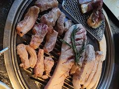 -黑豚黨韩国烤肉料理(悦然时光店)