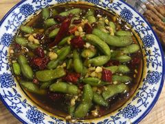 绝味毛豆-江城燕子大排档(江汉路步行街店)