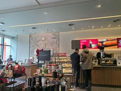 -星巴克臻选(威海威高广场店)