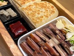 -四季餐厅(华苑店)