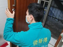 -锁师傅开锁换锁(曹杨路)