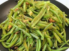 -小菜园新徽菜(南京秦淮龙蟠汇店)