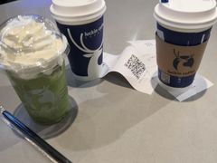 -瑞幸咖啡(凤凰海负一楼美食街店)