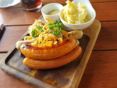 -皇冠自酿啤酒坊(中国红街5号楼店)