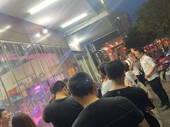 -周良天山牛杂城(天山路总店)