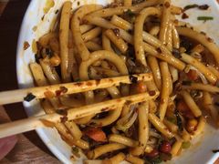 -怪噜范·老贵阳街头名小吃(鸿通城店)