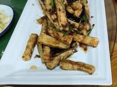 -四四席博山老菜馆