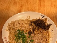 -贰拾捌味·宜宾燃面(春熙路旗舰店)