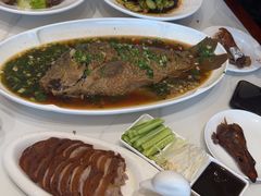 -梅利汴京烤鸭•开封豫菜地标店(铁北街店)