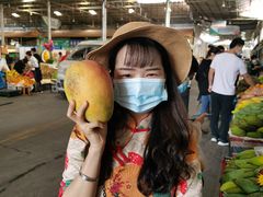 -曼阁市场水果批发市场
