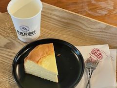 -房角石咖啡与书(吉大南校店)