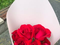 -亭亭鲜花店(中山北路店)