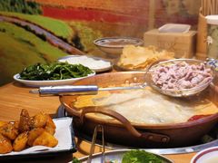 -洱火云南酸菜牛肉火锅(石景山当代商城店)