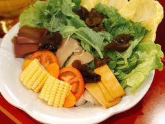 蔬菜拼盘-蜀滋香鲜鱼火锅(黄金路店)