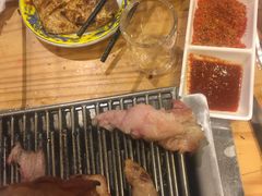 -欢乐牧人蒙古炭烤羊腿(四平路店)