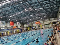 -奥冠体育华师附中恒温游泳馆