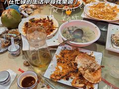 -三亚火车头万人海鲜广场