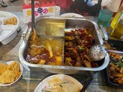 -鸡遇虾煲干锅火锅(小寨金莎店)