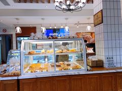 面包甜点陈列柜-老大昌(淮海中路店)
