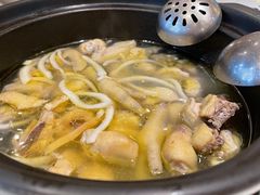 -东椰·海南椰子鸡火锅(朝阳门店)