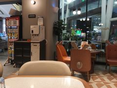 -必胜客(联投东方店)
