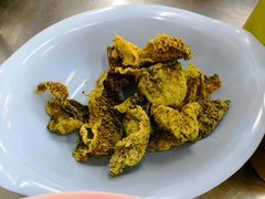 炸鱼皮-榮泰米粉湯(Left Shop)