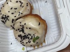 -小杨生煎(白玉兰广场店)