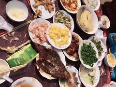 -青浦采草莓天天草莓园