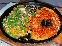 双味包浆豆腐-何师烧烤Pro ·江湖川菜·小龙虾·精酿(太古里旗舰店)
