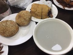 烧饼豆汁-老磁器口豆汁店(天坛店)