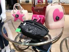 -王府井奥莱临潼小镇(临潼店)