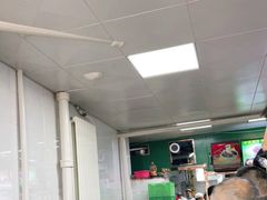大堂-清真白建强牛肉面(金雁花园店)