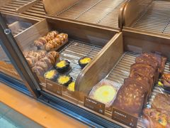 -罗森尼娜(德思勤店)