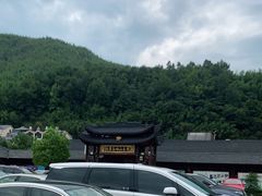 -安吉龙王山峡谷漂流