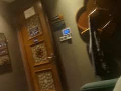 -臻品足道(后湖店)