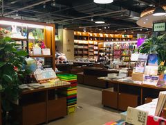 -博览书店(越秀悦汇天地店)