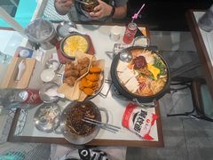 部队锅加芝士-富乐满韩国正宗炸鸡韩国料理(虹泉路店)