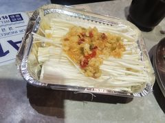 -哈哈碳都·牛肋条无限自助烤肉(台江万达店)