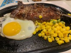 -豪客来牛排(中央花苑店)